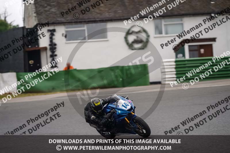 enduro digital images;event digital images;eventdigitalimages;mallory park;mallory park photographs;mallory park trackday;mallory park trackday photographs;no limits trackdays;peter wileman photography;racing digital images;trackday digital images;trackday photos